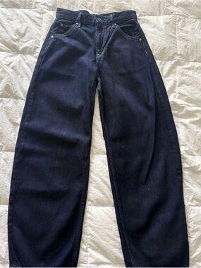 Uniqlo Dark Wash Wide Leg Baggy Denim Jeans Size 3